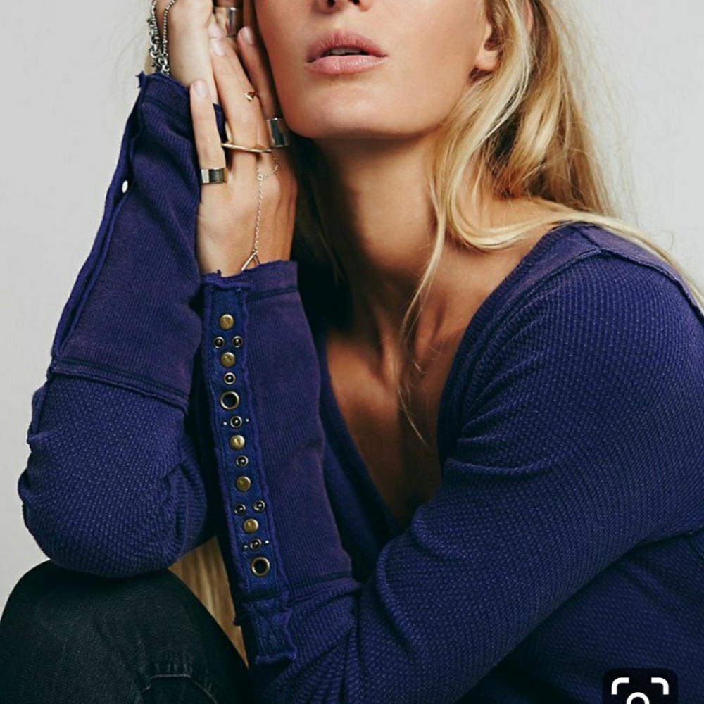 🦄 RARE Indigo Studded Heart Thermal Free People M